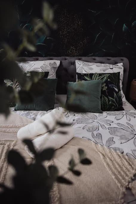 Cozy Dreams: Deluxe 2-Zimmer-Apartment -Kueche Nuremberga Exterior foto