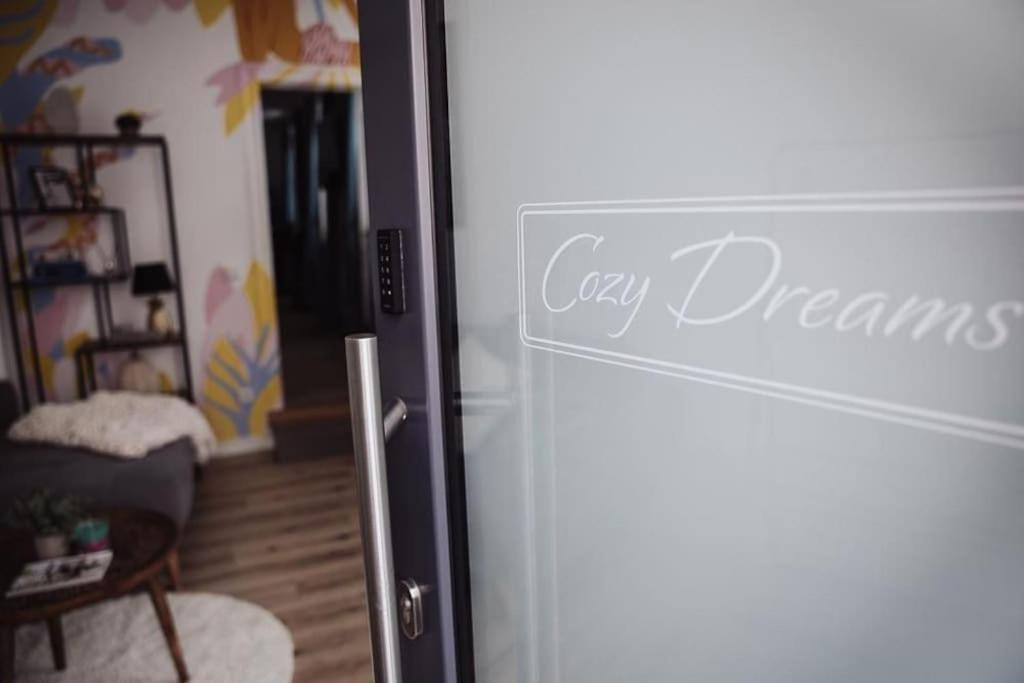 Cozy Dreams: Deluxe 2-Zimmer-Apartment -Kueche Nuremberga Exterior foto