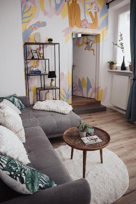 Cozy Dreams: Deluxe 2-Zimmer-Apartment -Kueche Nuremberga Exterior foto
